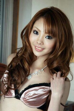 A lusty young woman Ryo Odagiri..