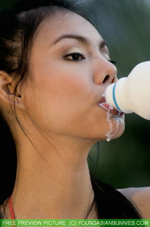Luxurious Japanese female gets milk